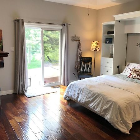 ロンドンCozy Luxury On The Thames In Ontario!アパートメント エクステリア 写真