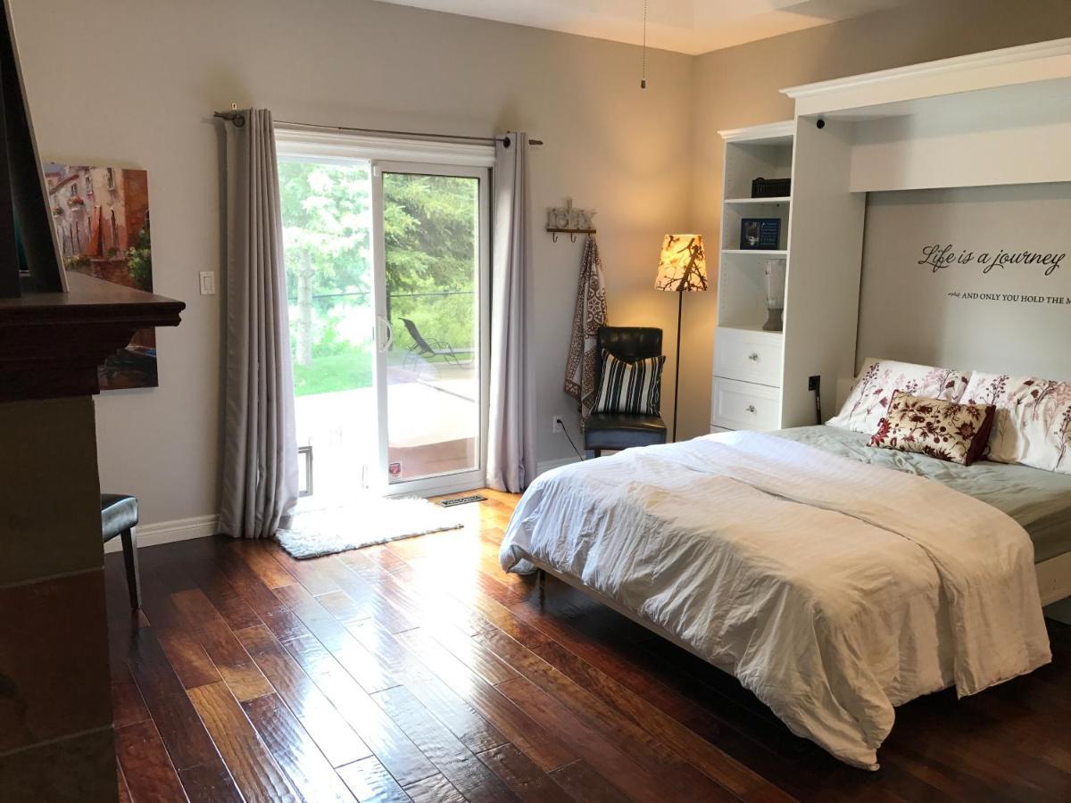 ロンドンCozy Luxury On The Thames In Ontario!アパートメント エクステリア 写真
